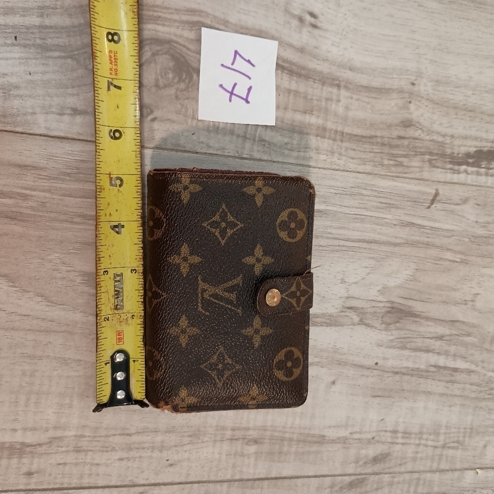 LOUIS VUITTON Monogram Canvas Leather French Compact Clutch Wallet - Picture 13 of 14